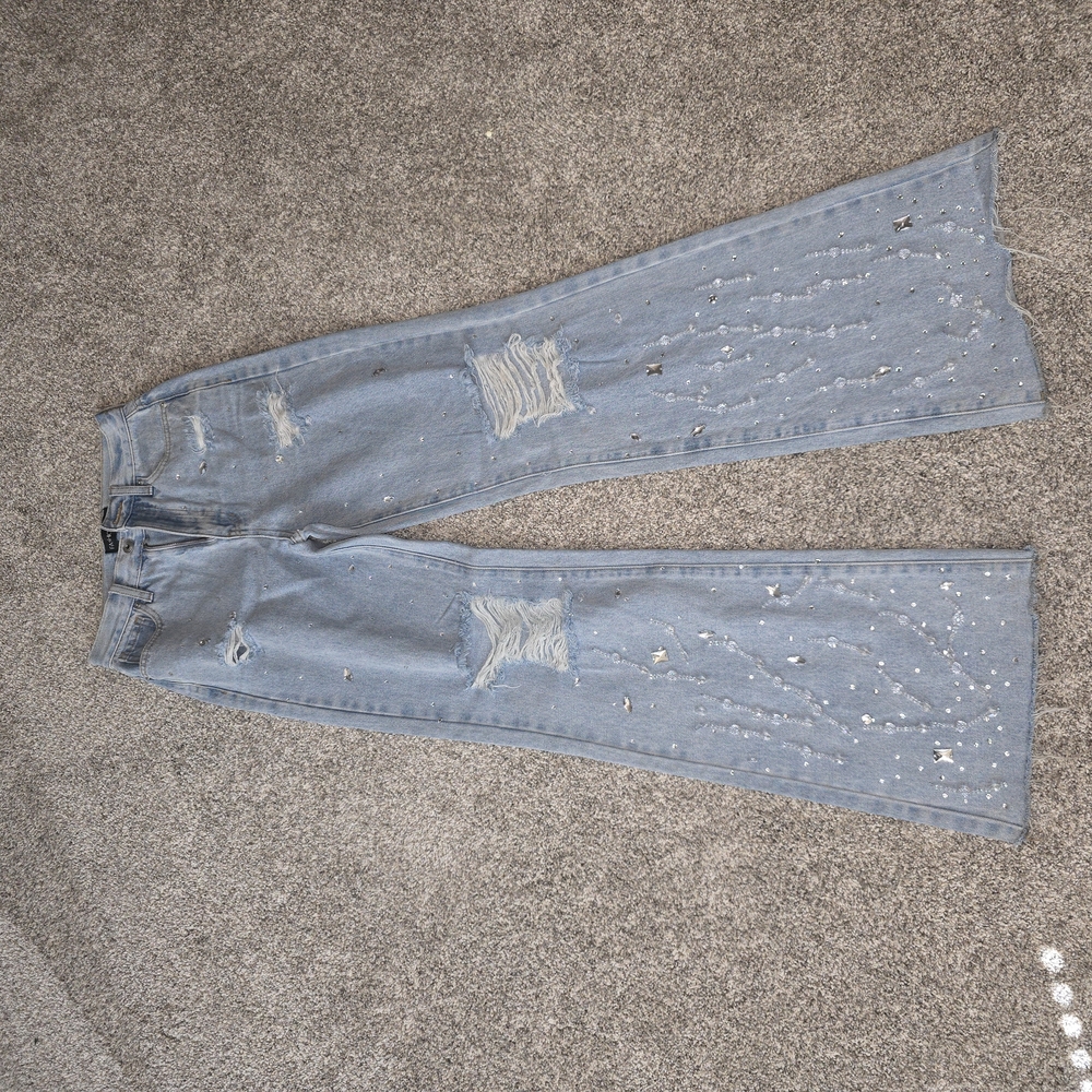 Rhinestone Cowgirl Bell Bottoms Size 1  Cotton Jeans Laniey Wilson Vibes